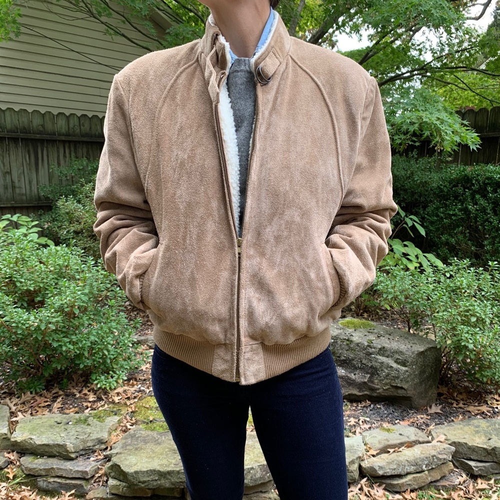 Beige Suede jacket with shearling-like lining. SZ M. Great condition.
